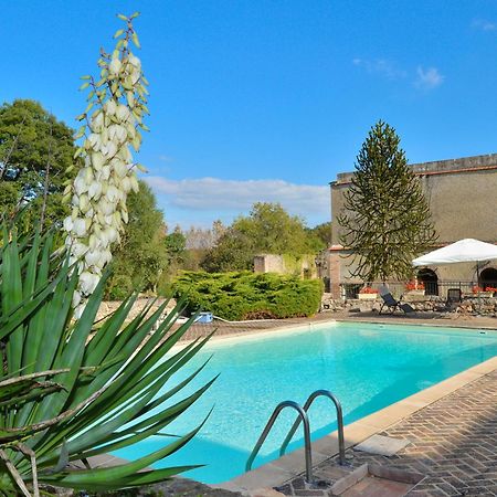 Domaine De La Courbe Hotel & Spa Le Lude Exterior foto